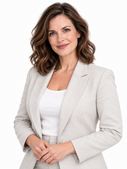 Dr. Sophia Bennett